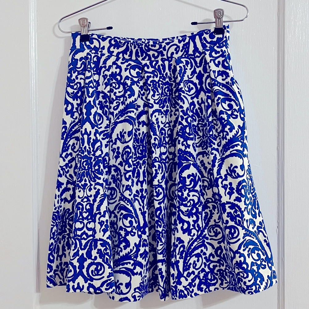Adrienne Vittadini Blue and White Flared Skirt Size XS